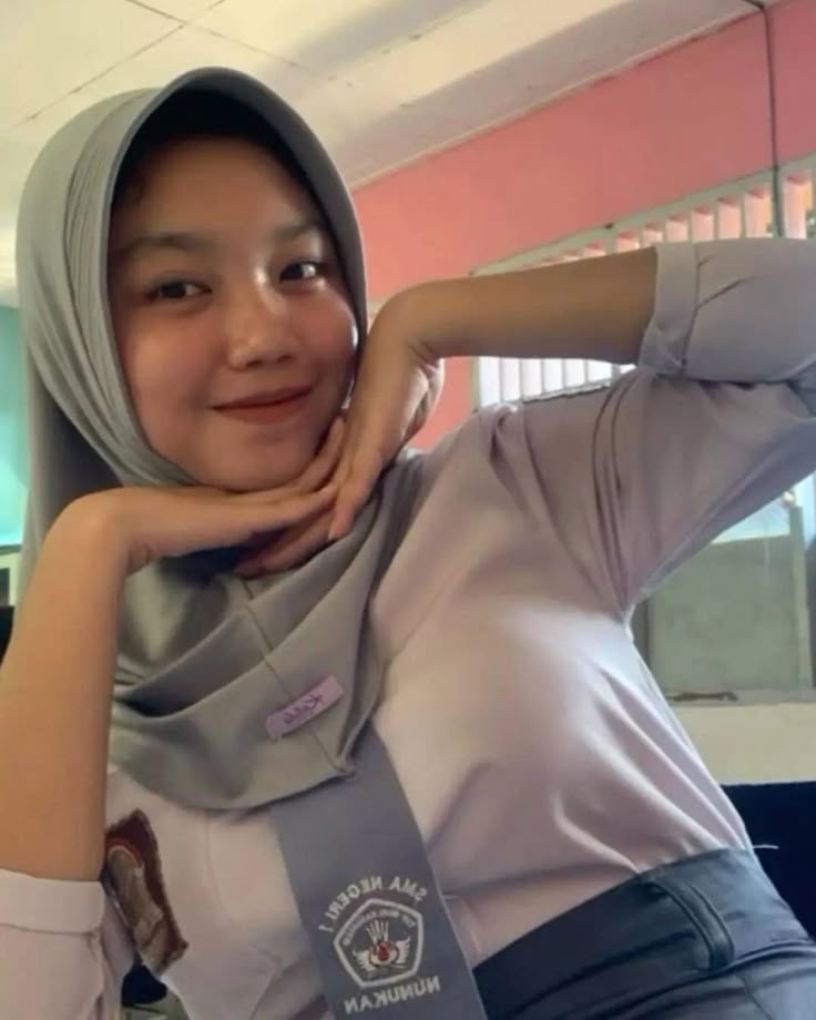 Latest Video Viral Terbaru Phenomenon Of ABG Viral SMA 2025 Ukhti Jilbab Wiwik Takut Ketahuan One For All Indonesia